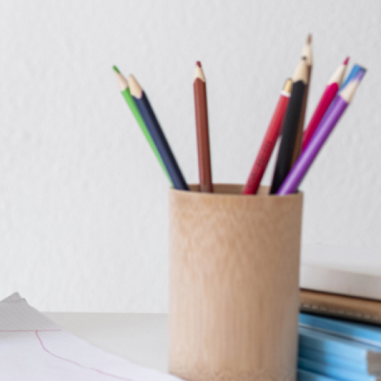 ส่งเครื่องเขียน ดินสอปากกายางลบไม้บรรทัด - Education อุปกรณ์ ทางการศึกษา